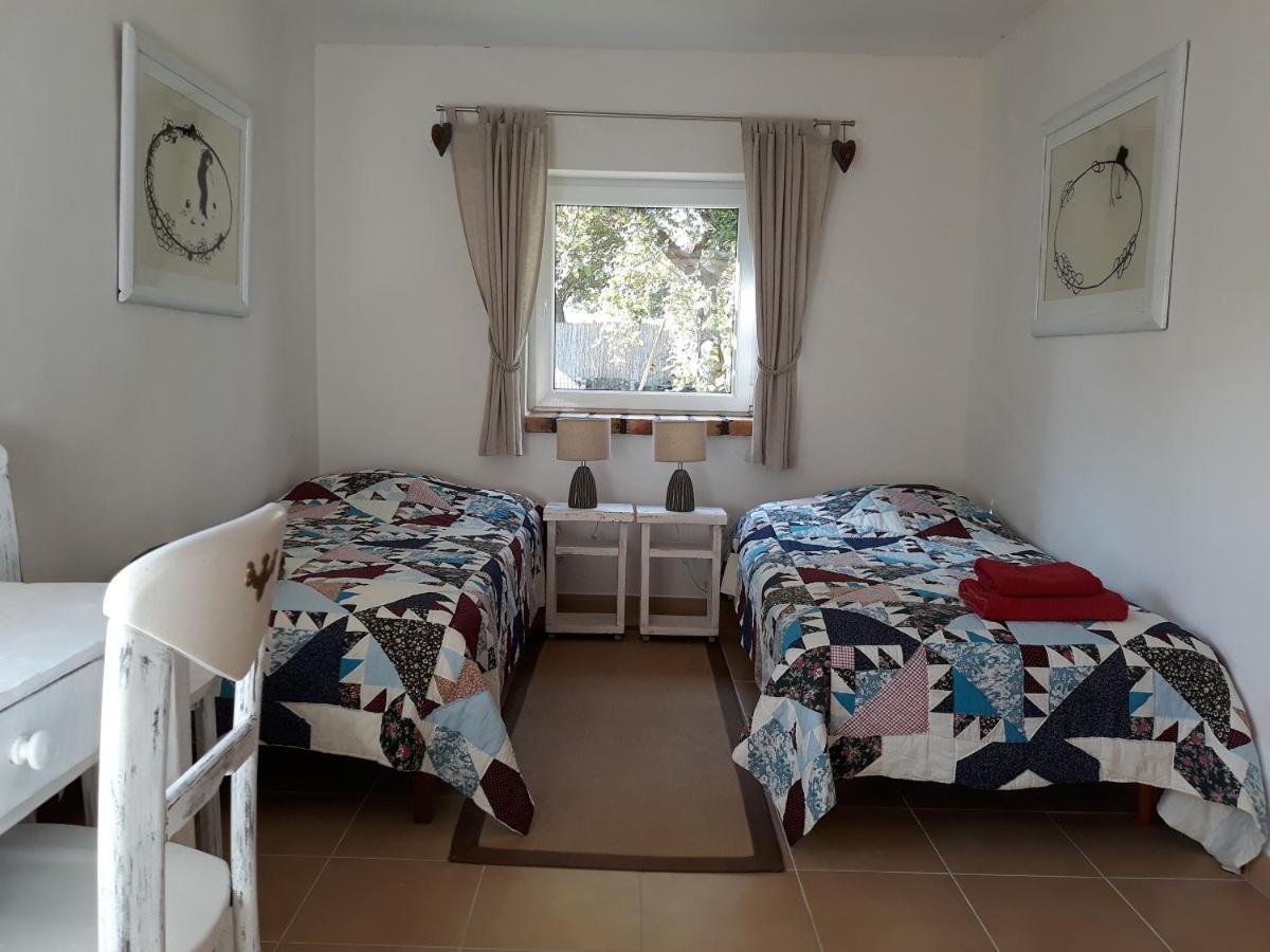 Dom Sztuk - House Of Arts Apartment Miedzyrzecz ภายนอก รูปภาพ
