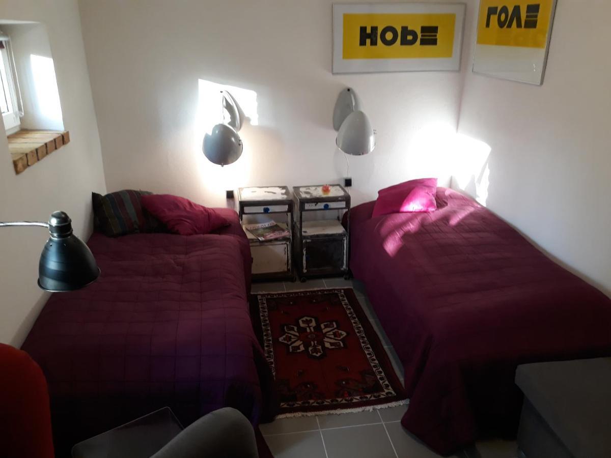 Dom Sztuk - House Of Arts Apartment Miedzyrzecz ภายนอก รูปภาพ